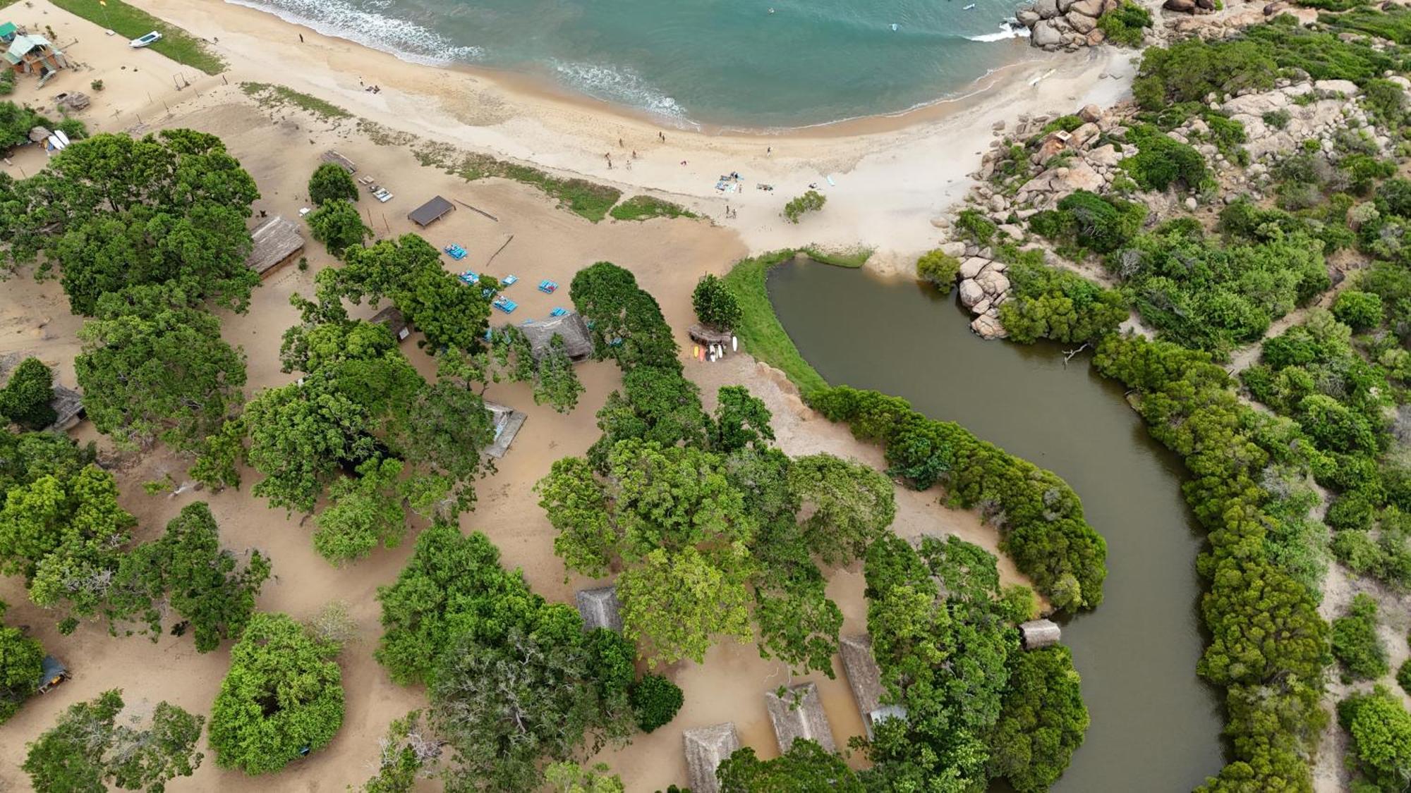 Peanut Farm Surf And Wild Resort - Arugambay Arugam Bay Exterior photo